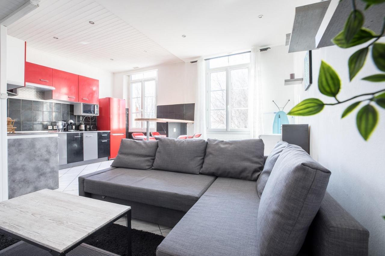 Ideally Placed To Visit Toulon + Bright Flat - Idealement Place Pour Visiter Toulon + Lumineux Exterior photo