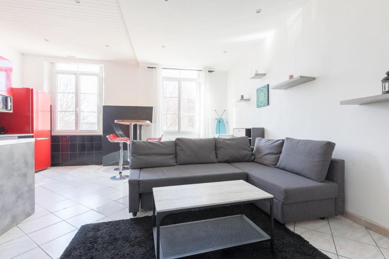 Ideally Placed To Visit Toulon + Bright Flat - Idealement Place Pour Visiter Toulon + Lumineux Exterior photo